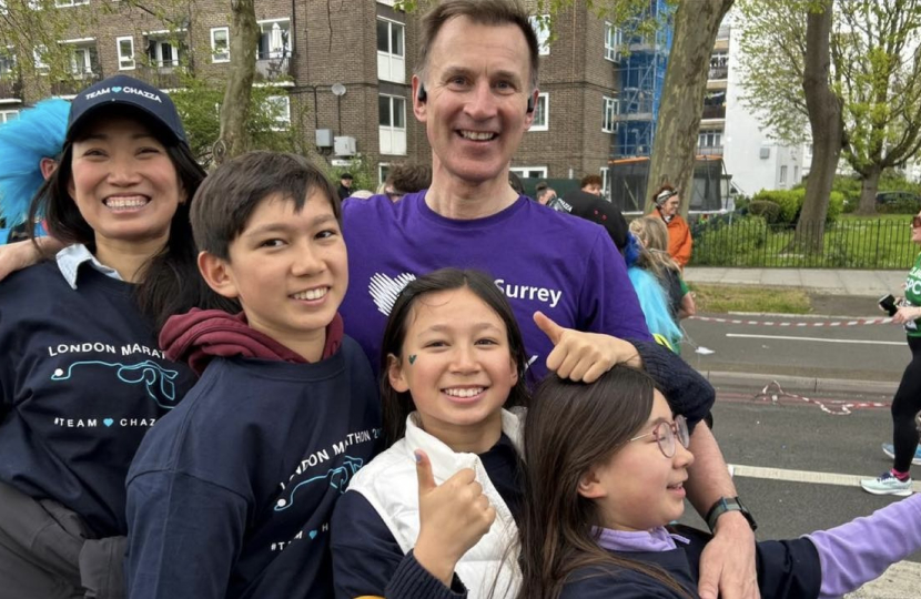 Jeremy Hunt with his family during his London Marathon run.