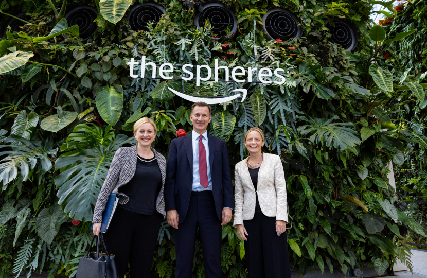 Chancellor Jeremy Hunt visits Amazon in Seattle.