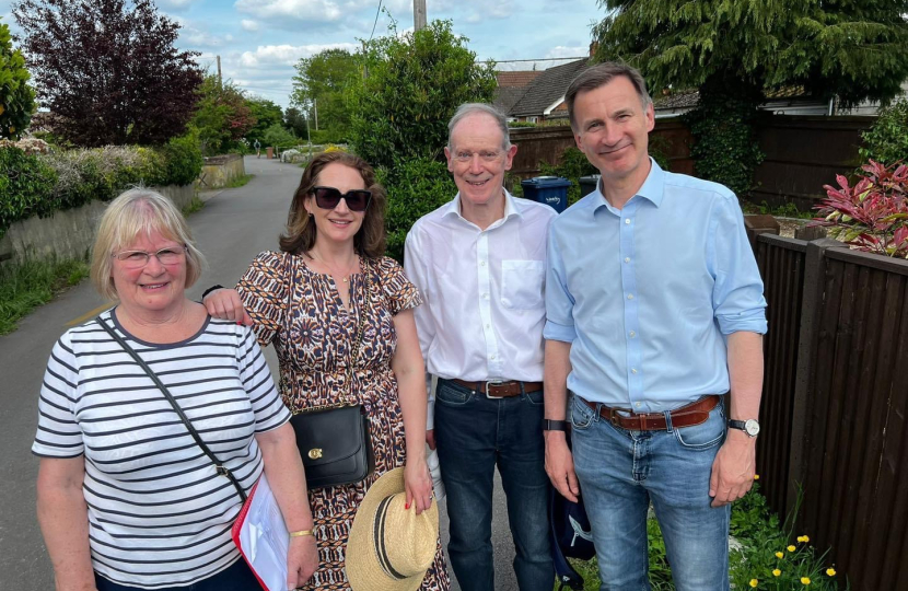 Jeremy Hunt MP canvassing with team. 