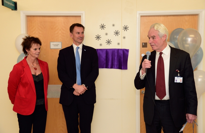 Jeremy Hunt (centre) with Anne Milton MP and RSCH's Peter Dunt 